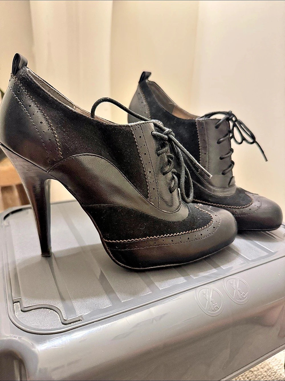 Bakers Black Lace-Up Heels